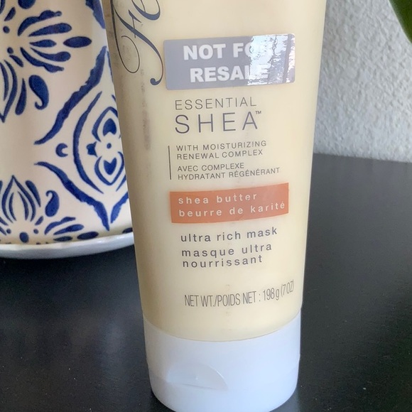 Fekkai Advanced Essential Shea Ultra Rich Mask 7 ounces - Picture 2 of 5